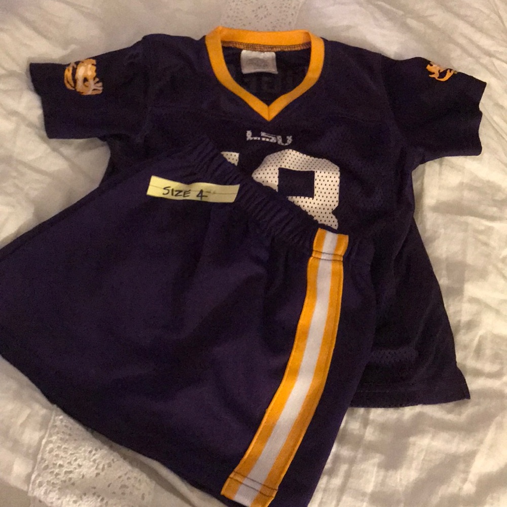 LSU Outfit (Skirt)